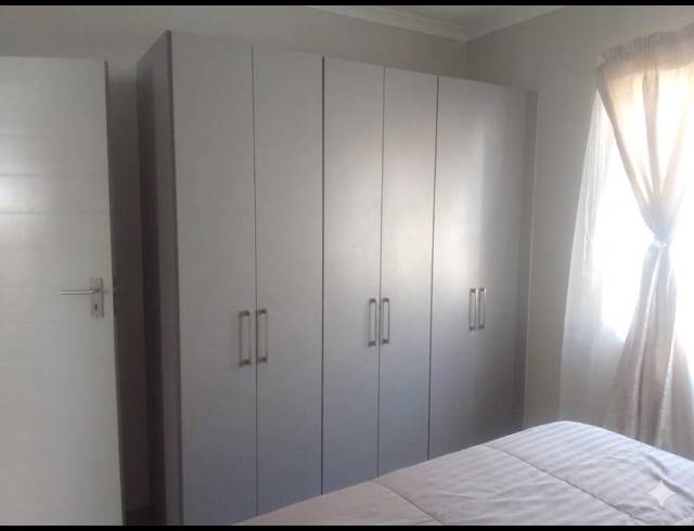 2 BEDROOM HOUSE FOR SALE IN PROTEA GLEN